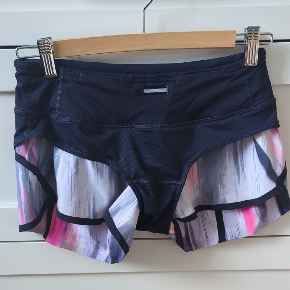 lululemon athletica Women's Black and Pink Athletic Shorts - Picture 5 of 5